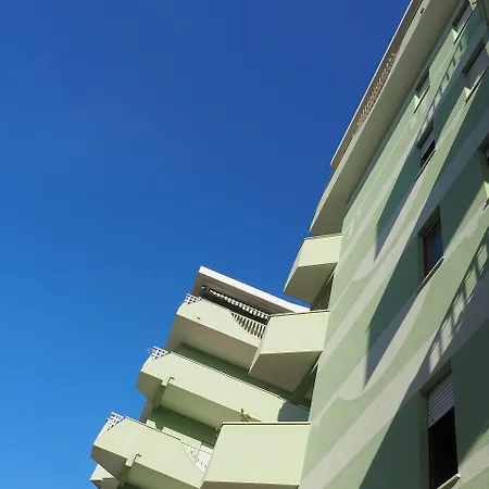 L'angolino Alojamento de Acomodação e Pequeno-almoço 4*